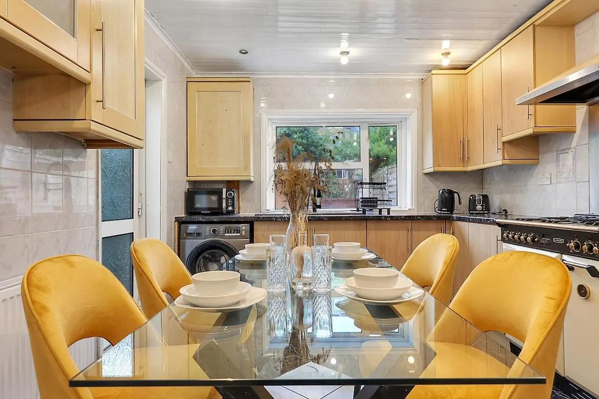 The City Townhouse By Harlington London